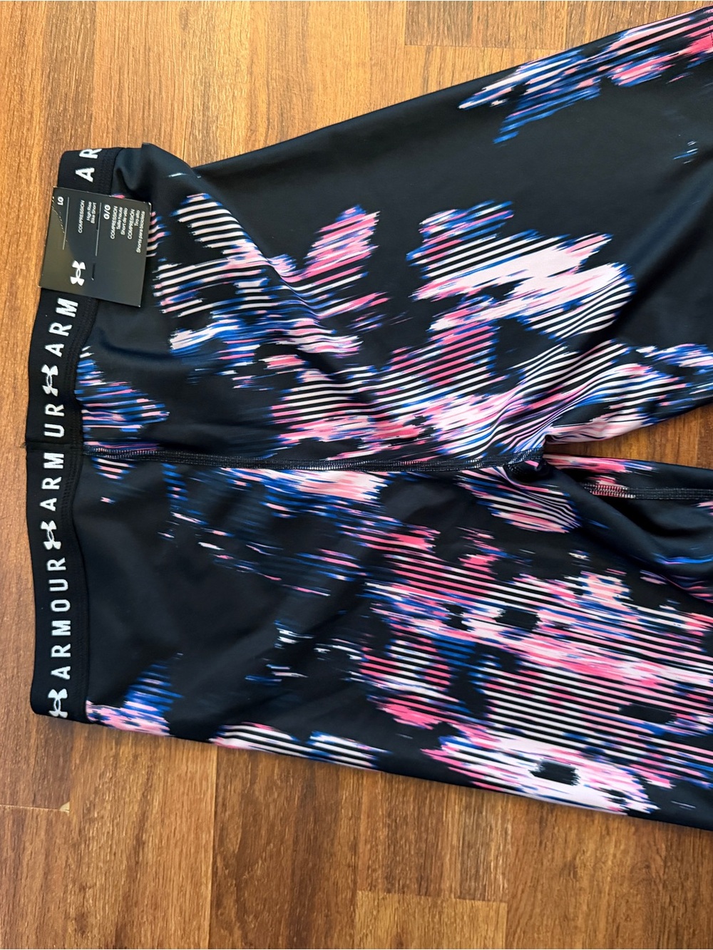 Under Armour Black Compression Bike Shorts - Picture 4 of 6